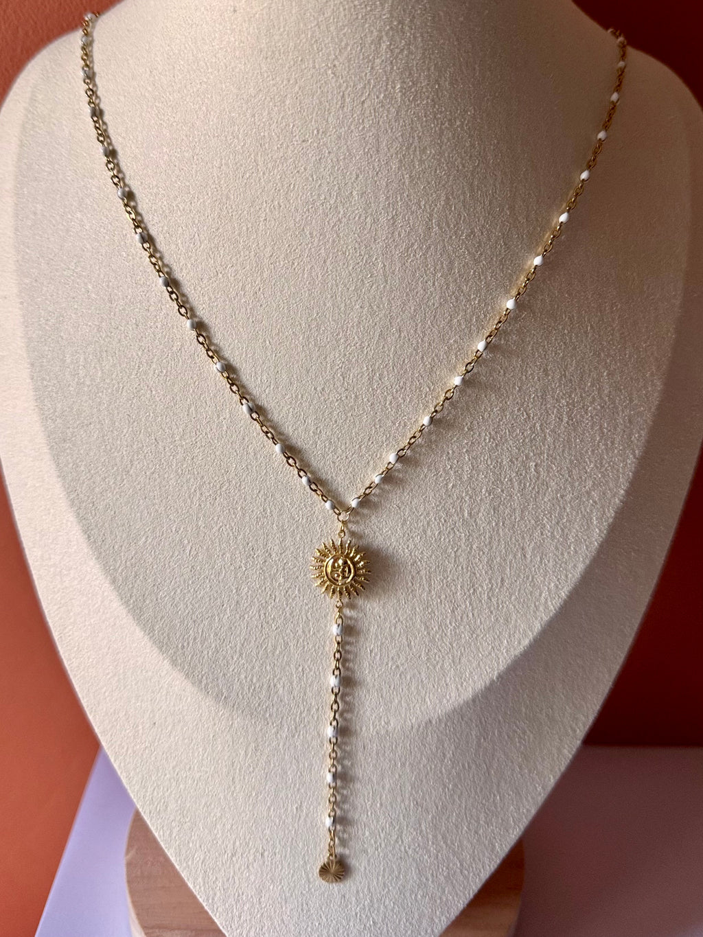 Collier Elina